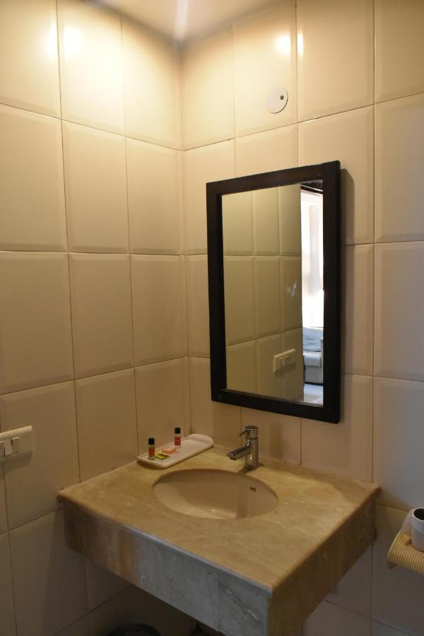 Hotel Lohias Delhi Airport New Delhi Exterior foto