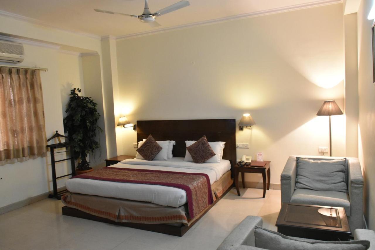 Hotel Lohias Delhi Airport New Delhi Exterior foto