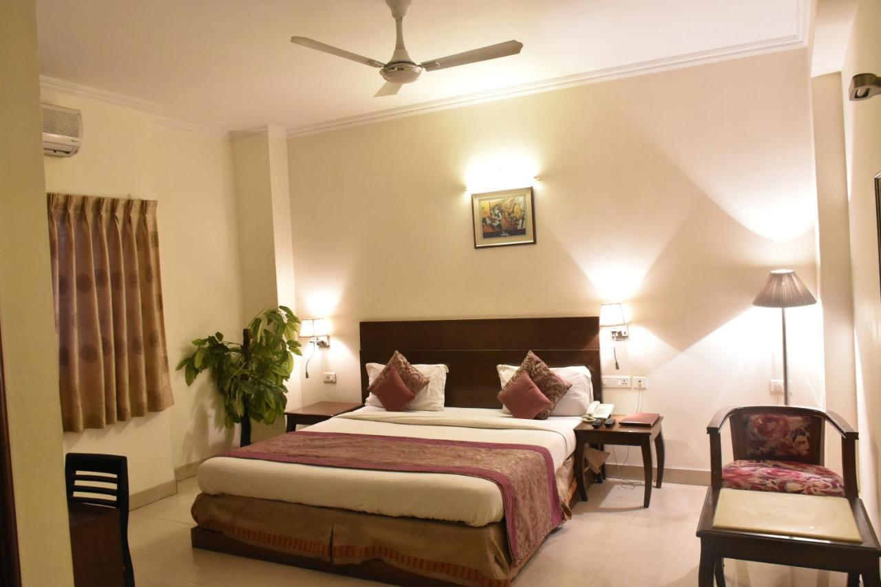 Hotel Lohias Delhi Airport New Delhi Exterior foto