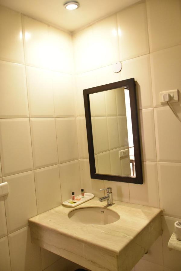 Hotel Lohias Delhi Airport New Delhi Exterior foto
